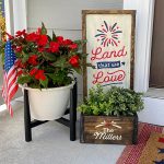 Land That We Love Small Planter